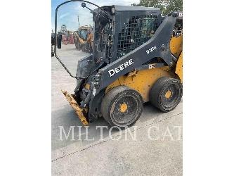 John Deere 318G