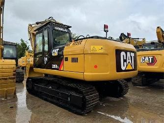 CAT 320 D