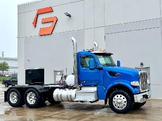 Peterbilt 567
