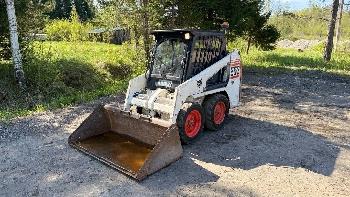 Bobcat 553