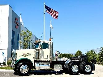 Peterbilt 389