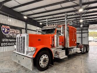 Peterbilt 389