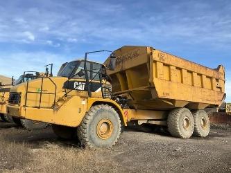 CAT 740