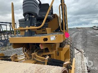 CAT CS44