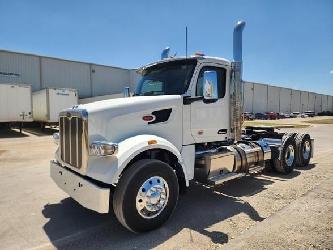 Peterbilt 567