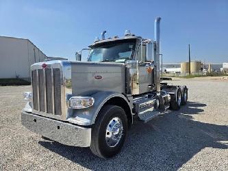 Peterbilt 589