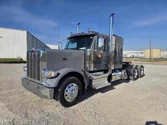 Peterbilt 589