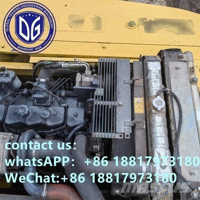 Komatsu PC220-7 Pelle sur chenilles