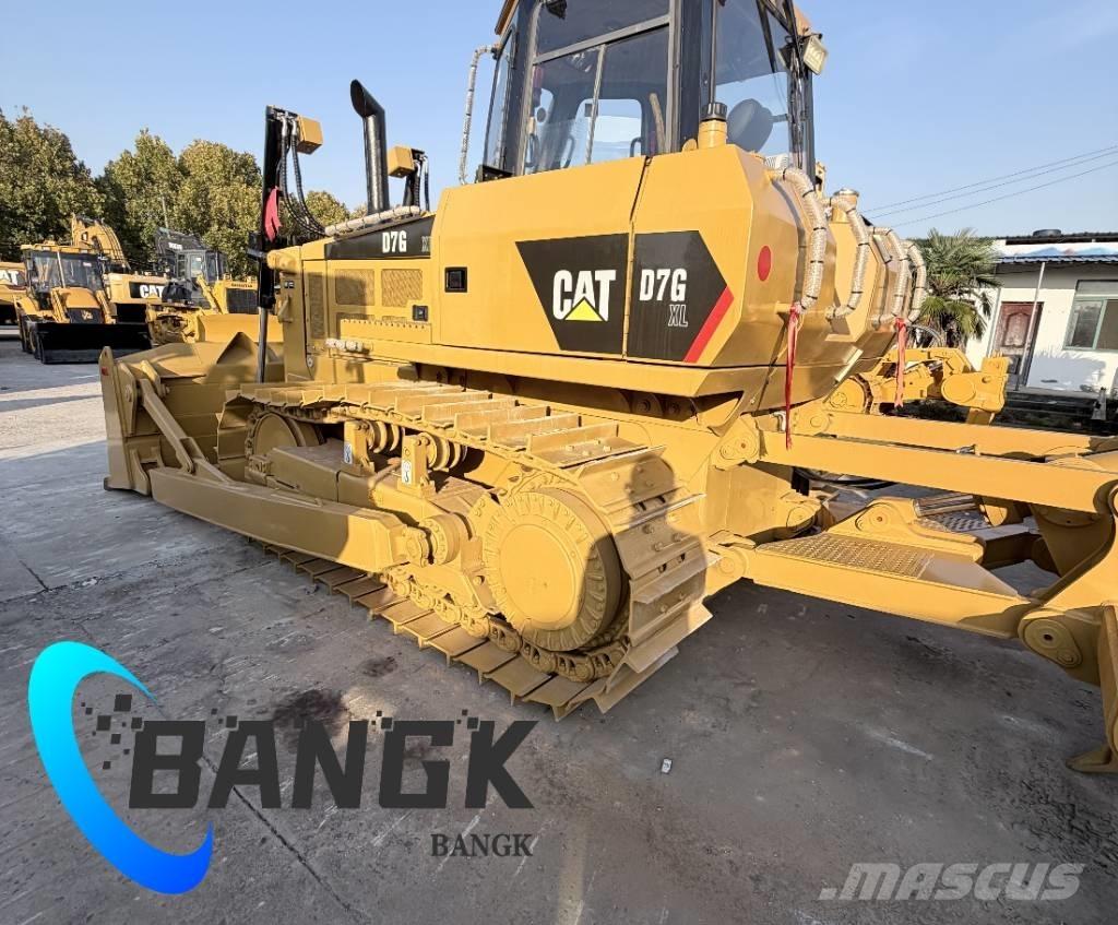 CAT D 7 G Bouteurs sur chenilles