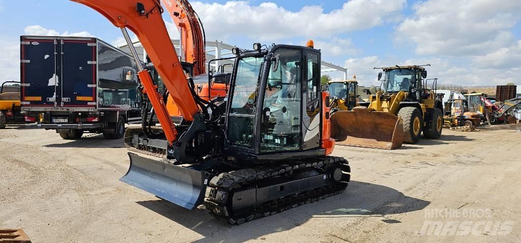 Hitachi ZX 85 Mini pelle 7t-12t