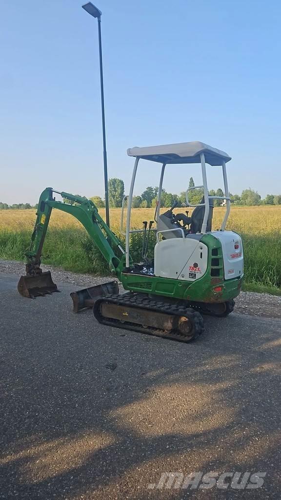 Takeuchi Tb 216 Mini pelle < 7t