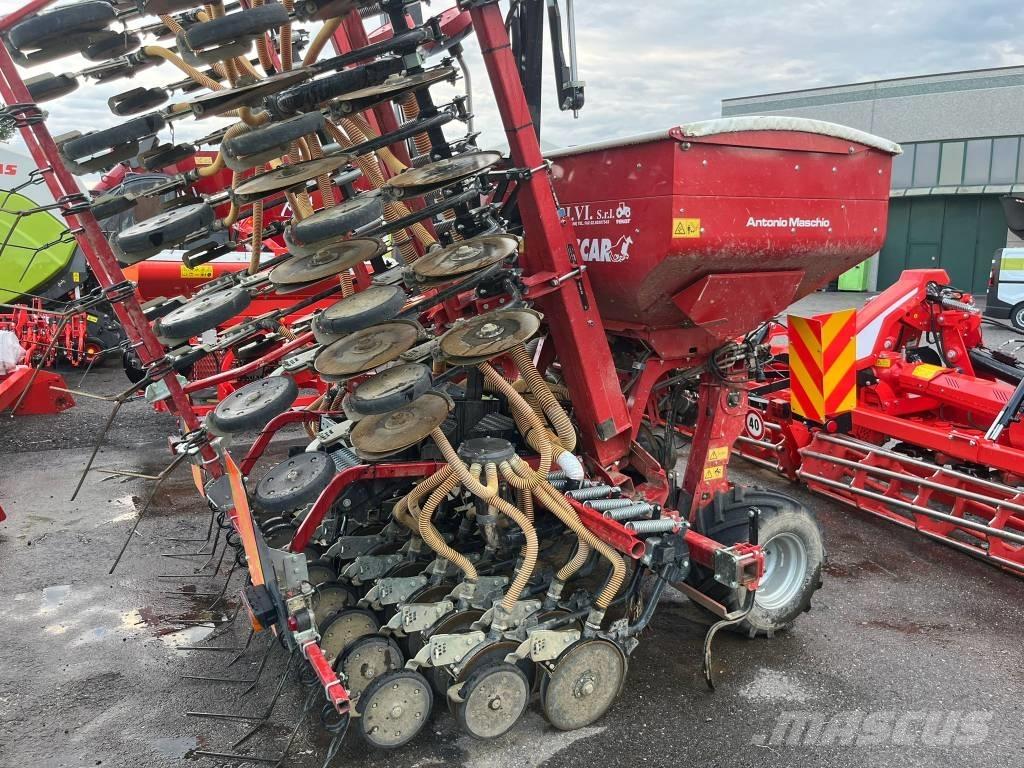 Mascar Montana 600 Semoir de précision