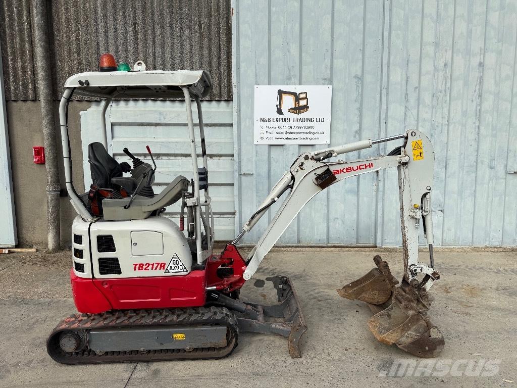 Takeuchi TB 217 R Mini pelle < 7t