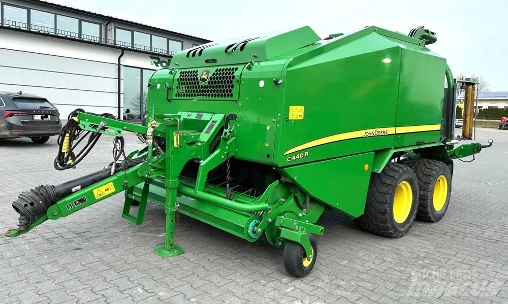 John Deere C 440 R Presse à balle ronde