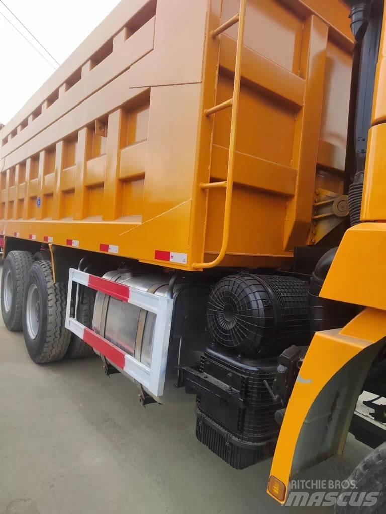 Shacman F3000 6X4 Camion benne
