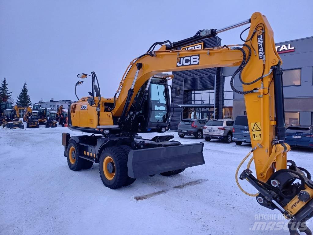 JCB JS 145 W Pelle sur pneus