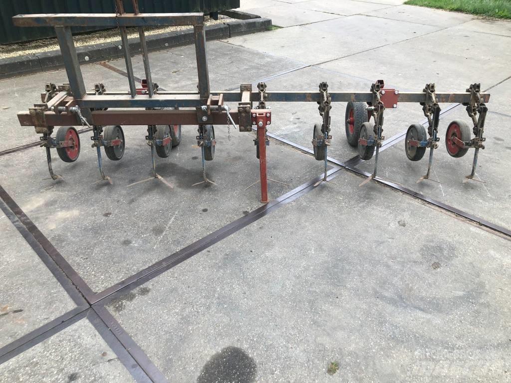  Hak schoffelbalk Autres outils de préparation du sol