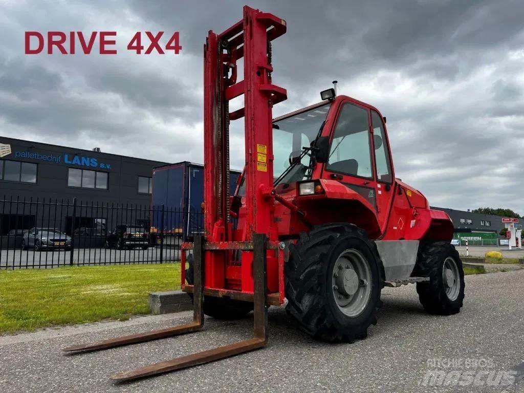 Manitou M30-4 4X4 Chariot tout terrain