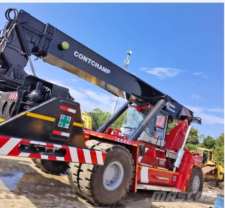 Kalmar DRF450 Reachstackers