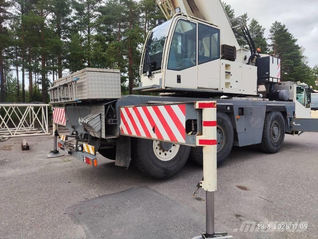 Terex Demag AC 50-1 Grues tout terrain
