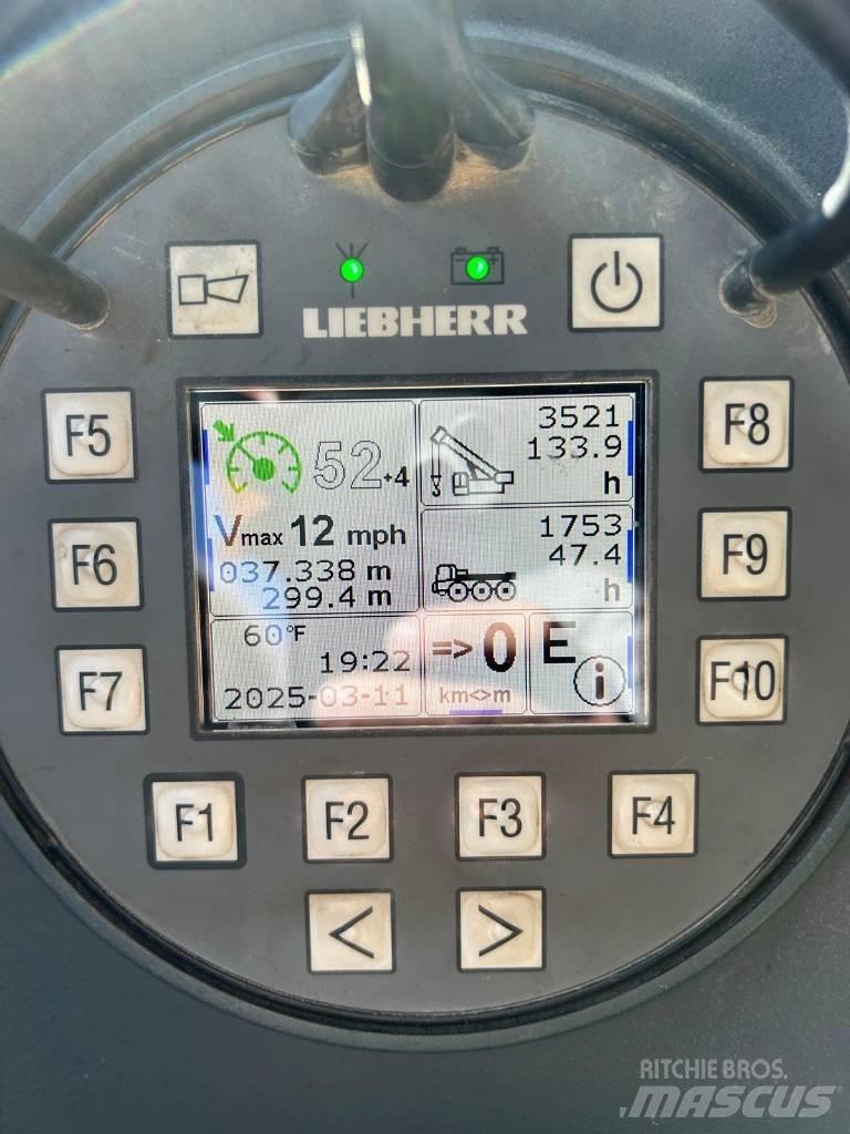 Liebherr LTM 1300 Grues tout terrain