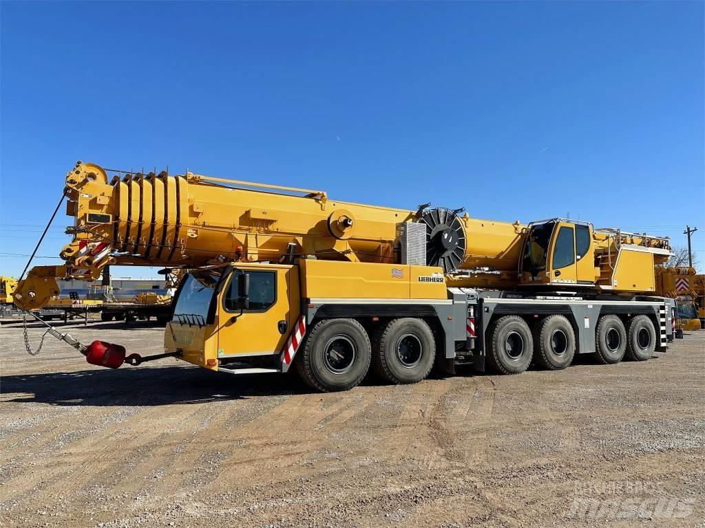 Liebherr LTM 1300 Grues tout terrain