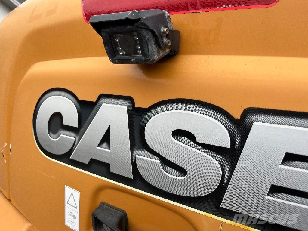 CASE 321 F Chargeuse sur pneus
