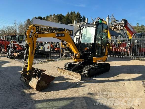 JCB 8026 CTS Mini pelle < 7t