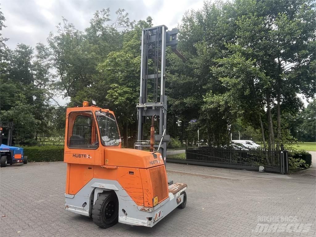 Hubtex DQ45 Chariots diesel