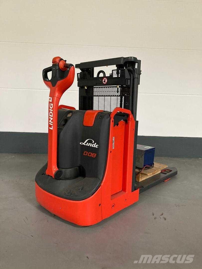 Linde D08 Préparateur de commande haute levée