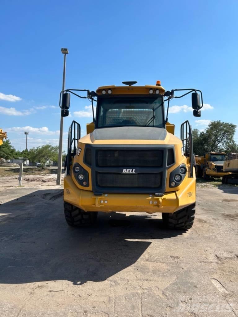 Bell B30E Tombereau articulé