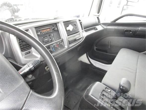 Hino 338 Camion aspirateur, Hydrocureur