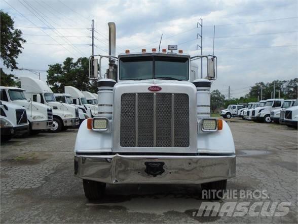 Peterbilt 367 Tracteur routier