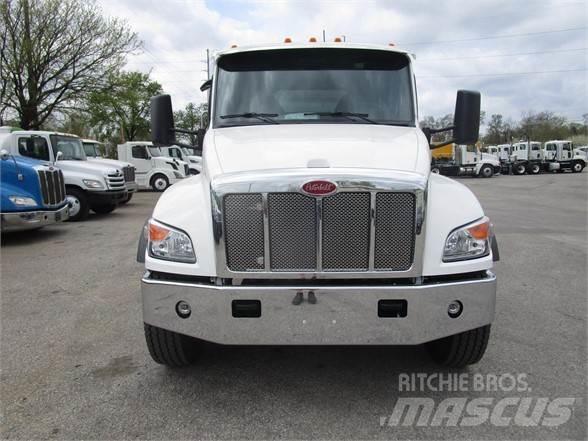 Peterbilt 548 Camion aspirateur, Hydrocureur