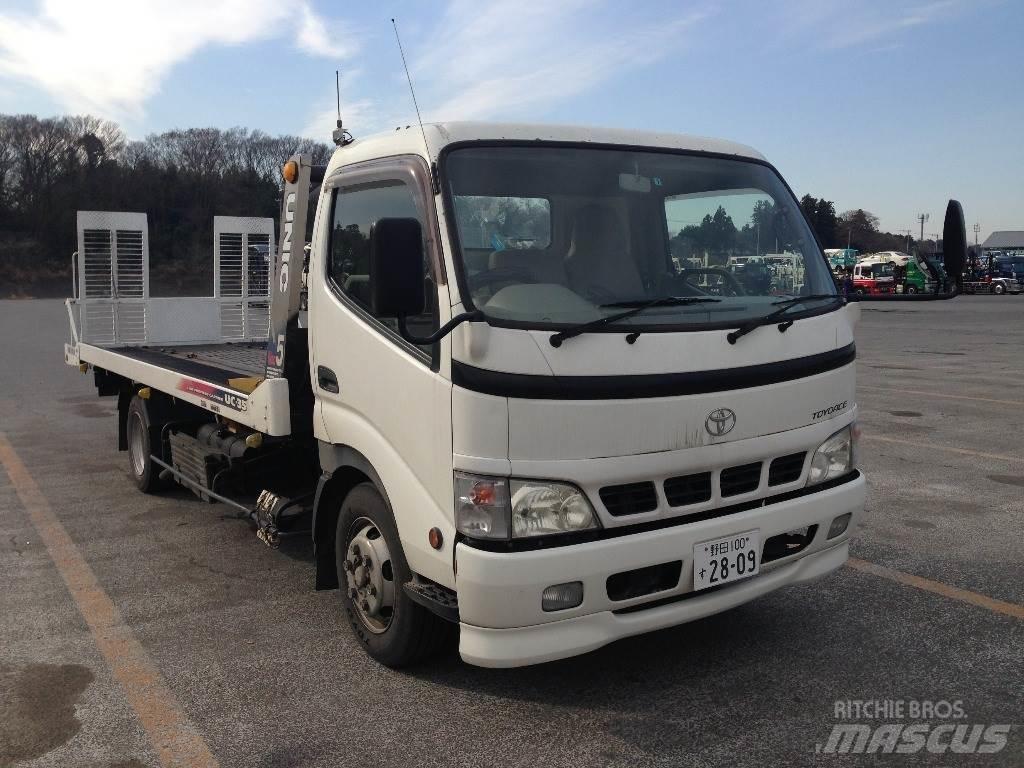 Toyota PB-XZU423 Camion porte engin