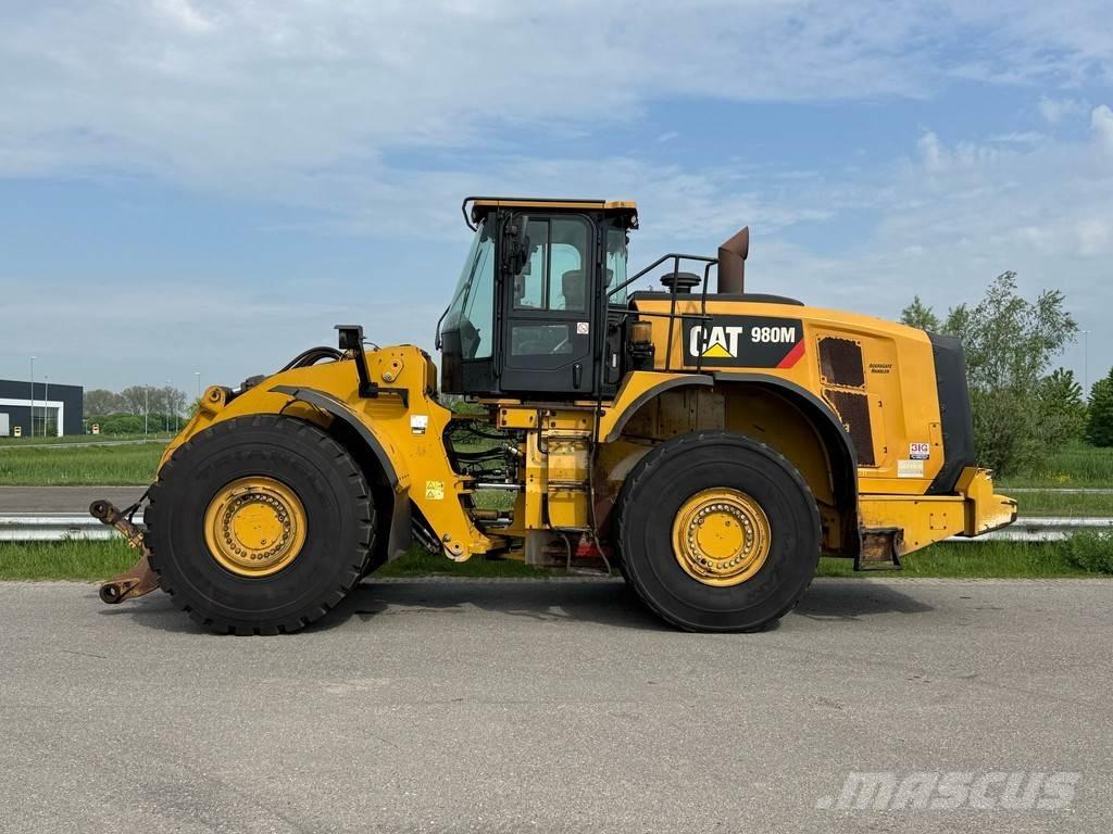 CAT 980M Chargeuse sur pneus