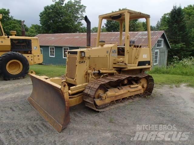 CAT D 3 C Bouteurs sur chenilles