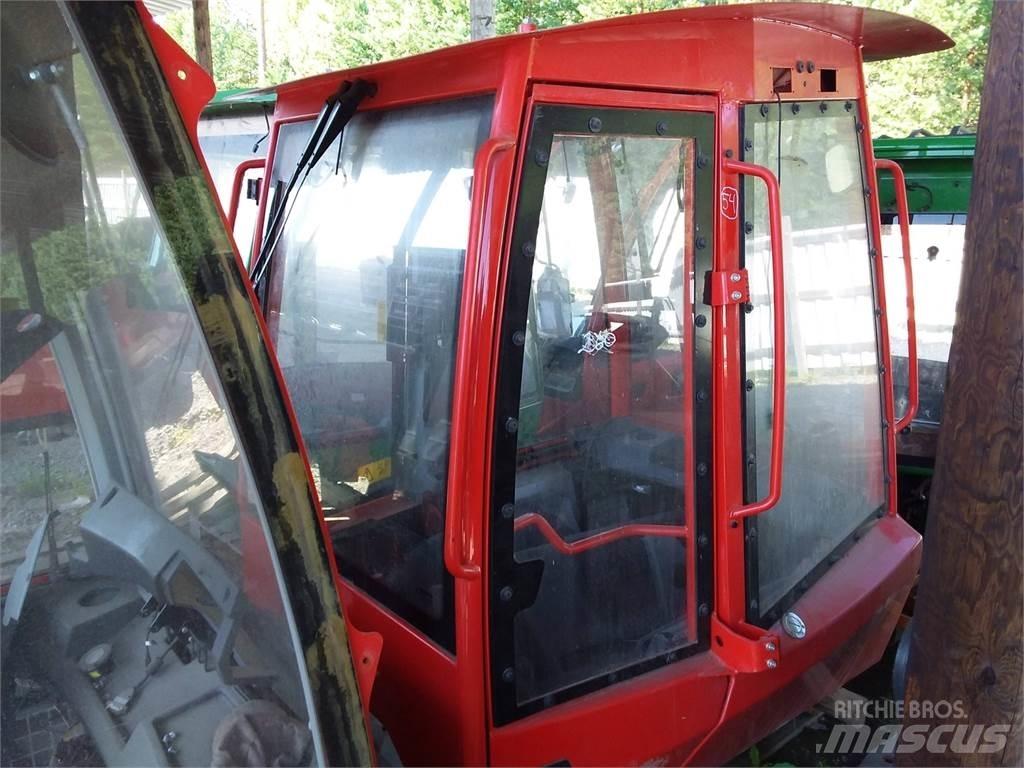Komatsu 895 Cabine