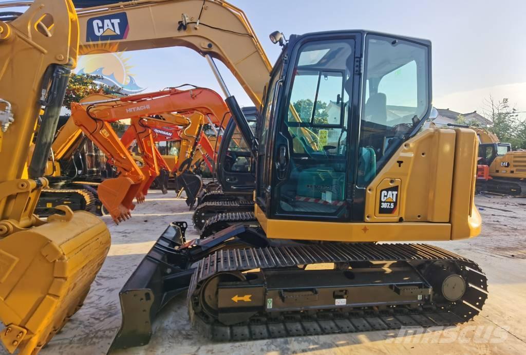 CAT 307.5 Pelle sur chenilles