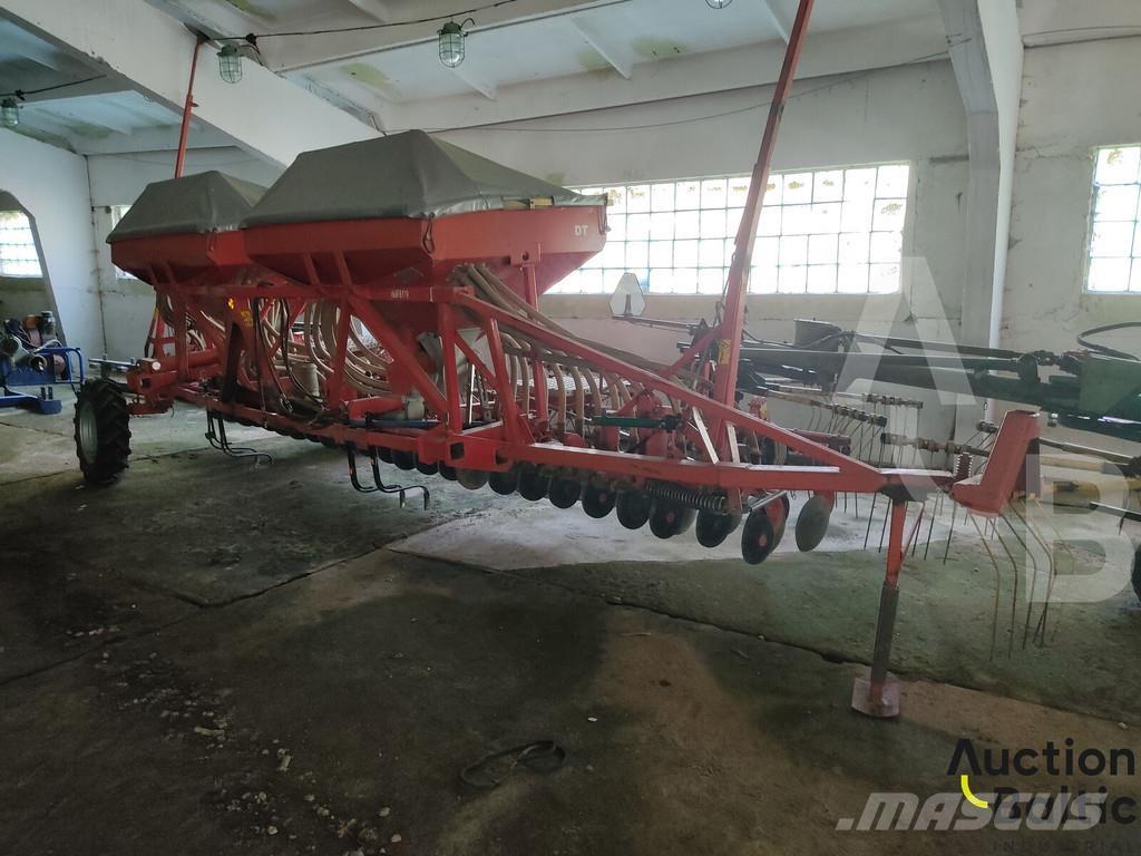 Kverneland DT-6 Semoir