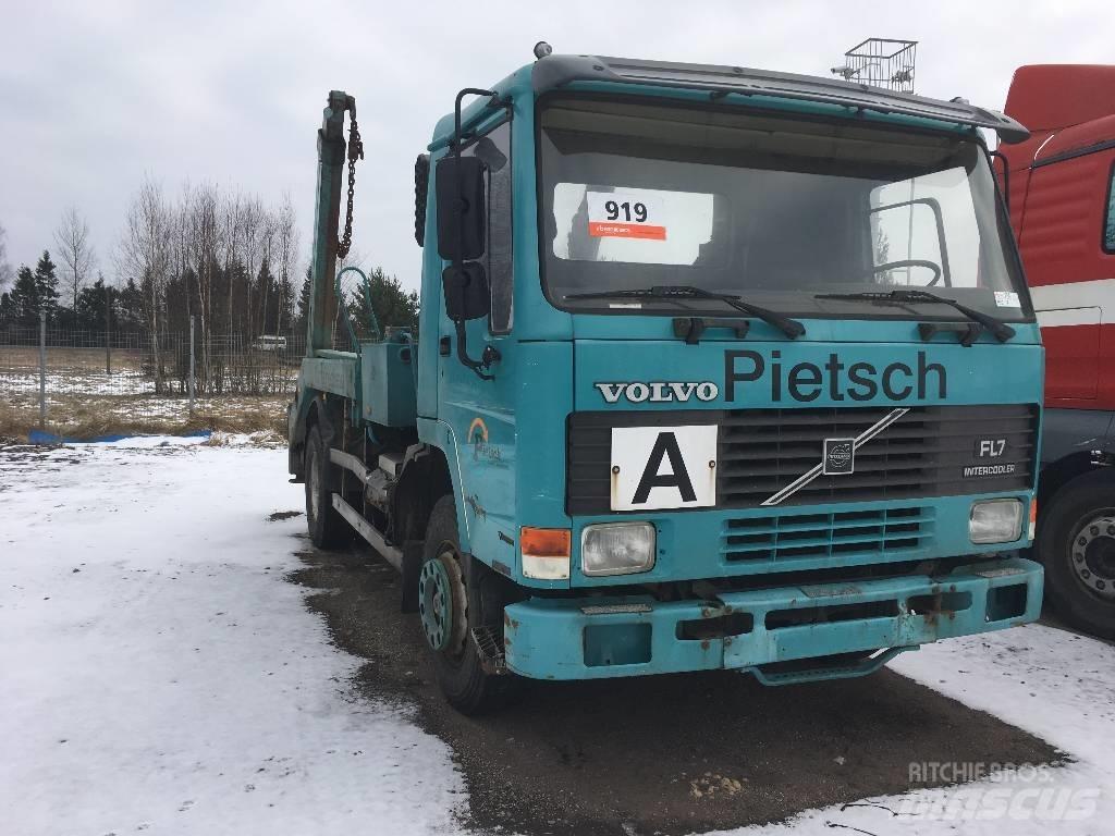 Volvo FL7 Camion ampliroll
