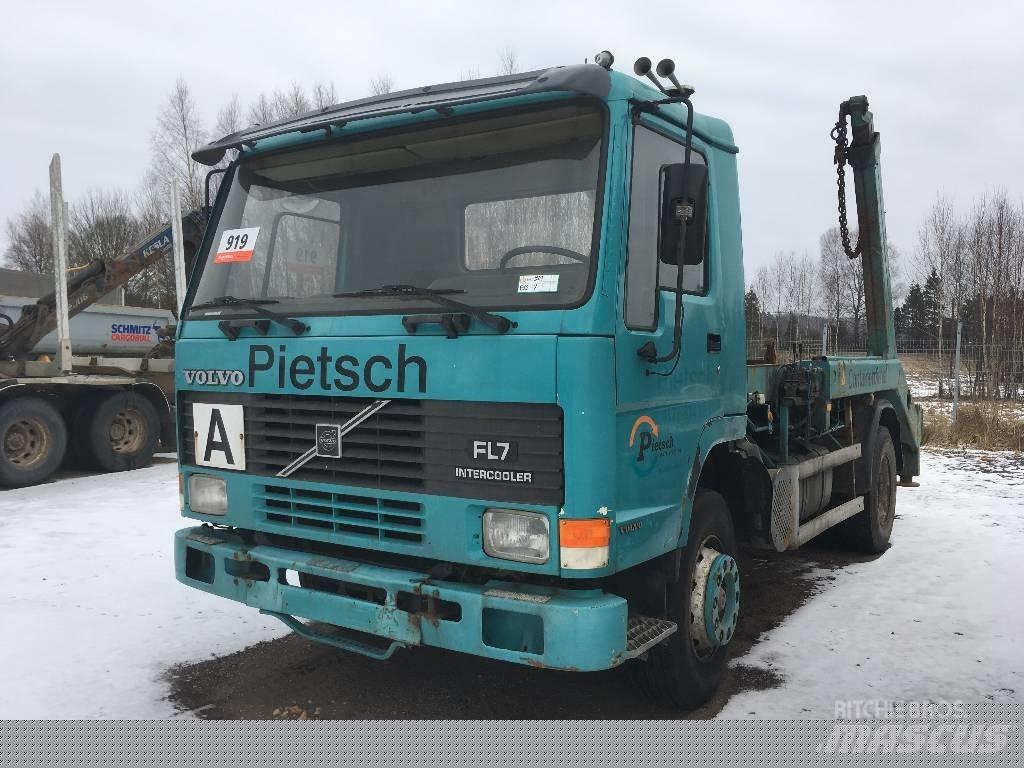Volvo FL7 Camion ampliroll
