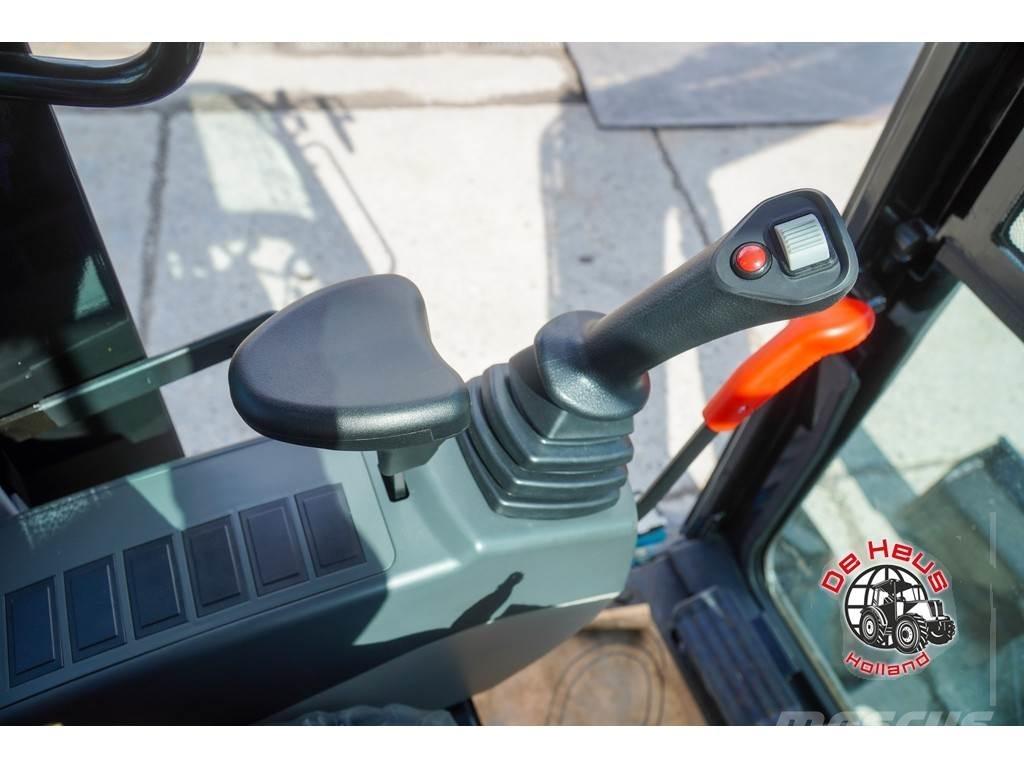 Eurotrac HE60SR Pelle spéciale