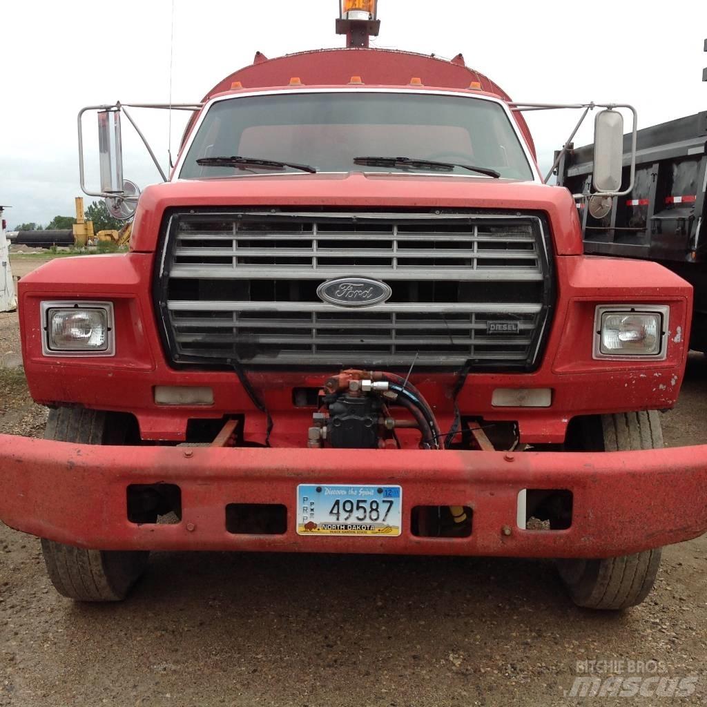 Ford F 700 Camion malaxeur