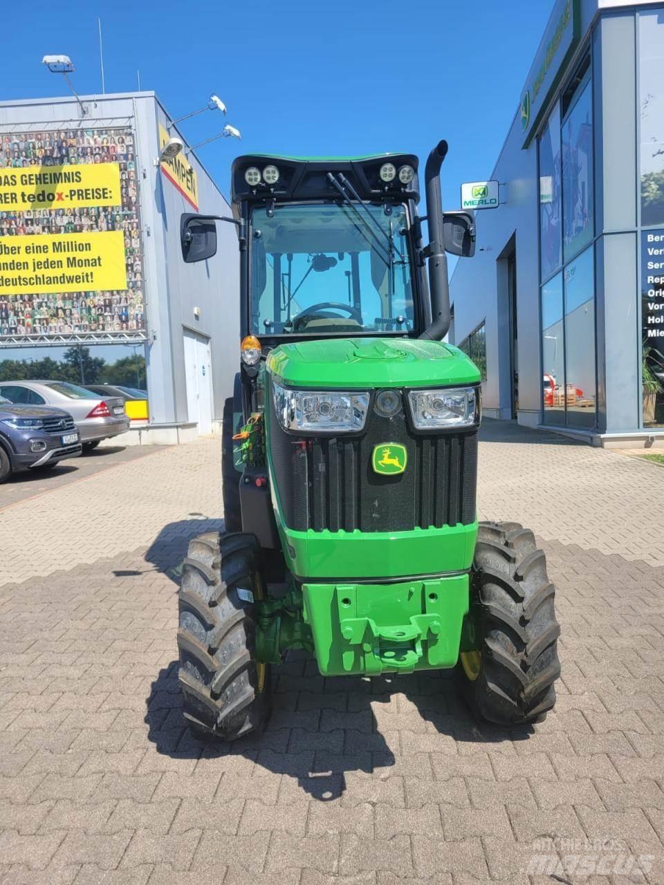 John Deere 5105GV Tracteur