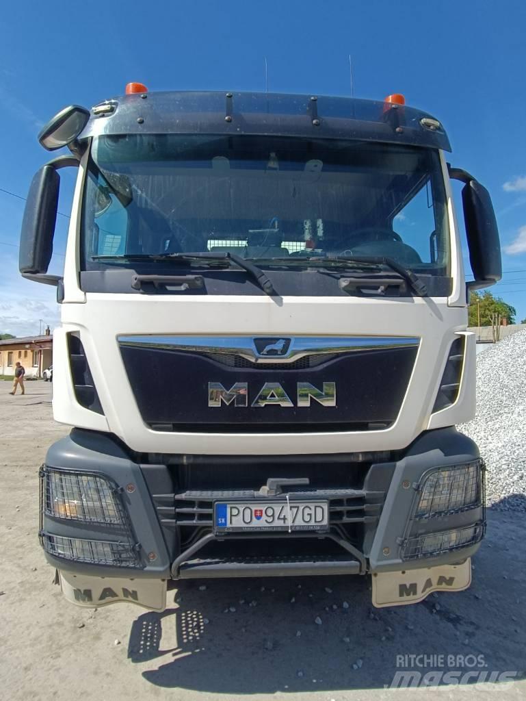 MAN TGS 35.400 Camion malaxeur