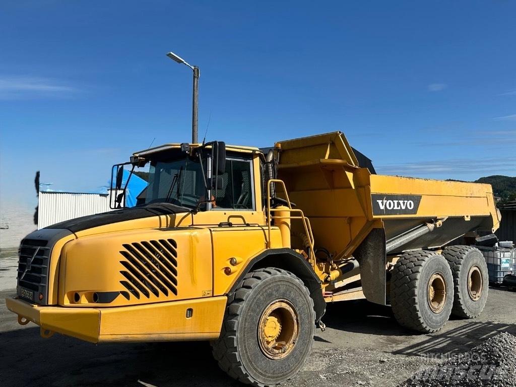 Volvo A 25 D Tombereau articulé