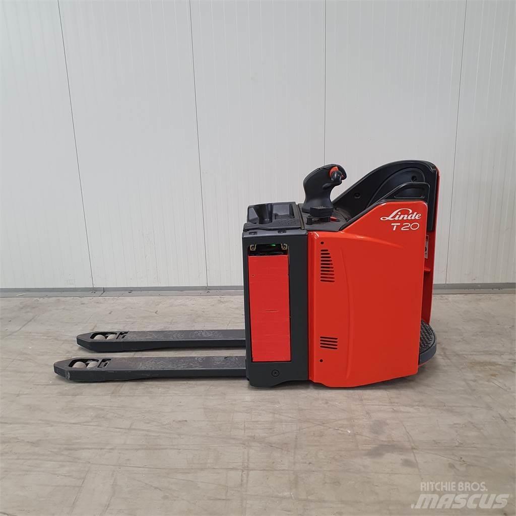 Linde T20SP kurz Transpalette accompagnant