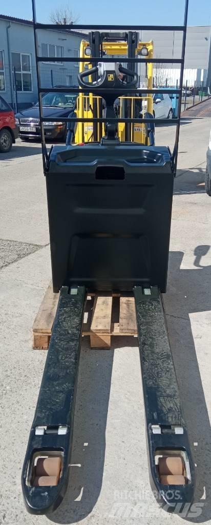 Hyster P 2.5 S Transpalette accompagnant porté debout