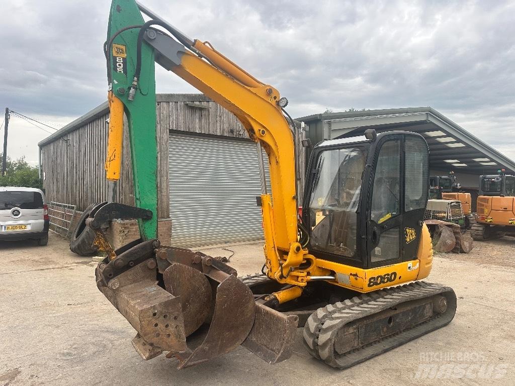 JCB 8060 Mini pelle < 7t